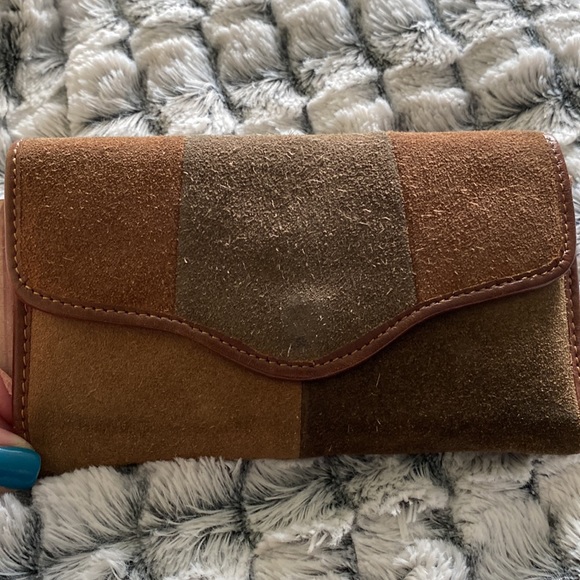 Mango Suede Wallet - Picture 2 of 6